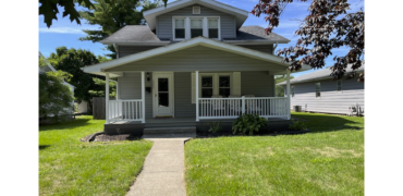 1305 W Washington