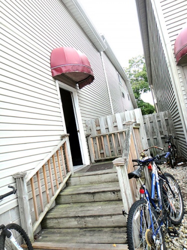 1504-N.-Wheeling-Avenue-Porch-A.jpg